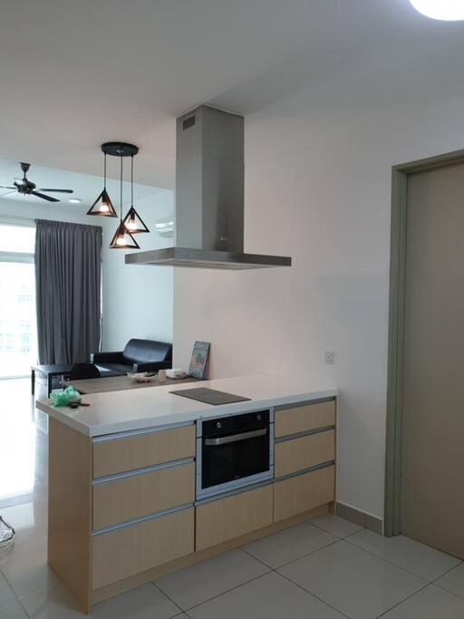 באייאן לפאס Direct Qbm & Ikea *Highfloor Sunrise Seaview Condo מראה חיצוני תמונה